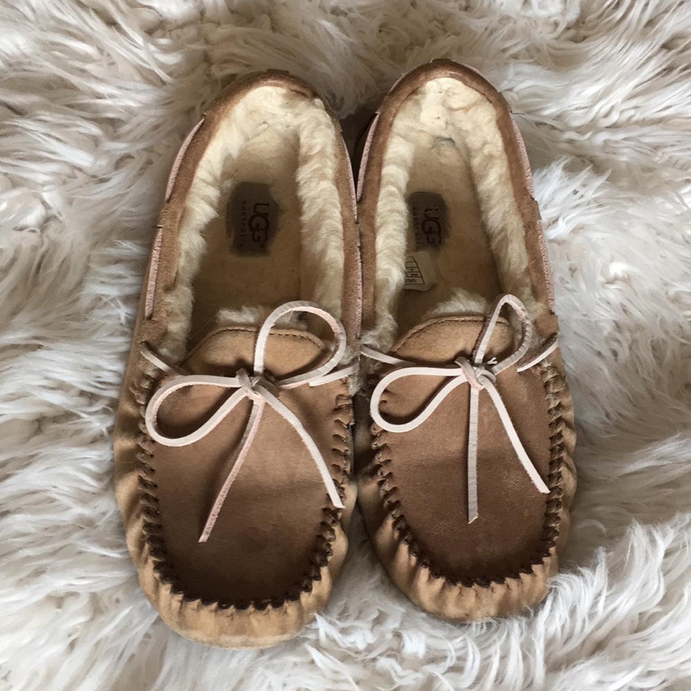 UGG moccasin. Sand color good used condition